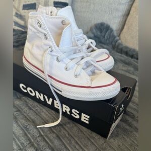 Converse Kids White and Red High-Top Sneakers Size 1